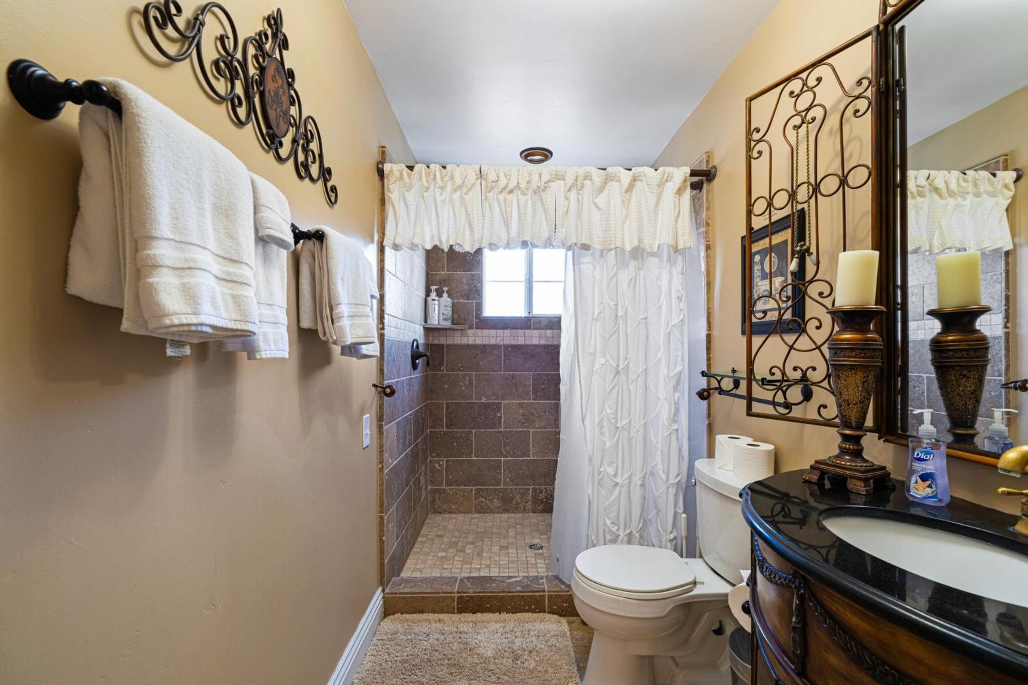 Victorian Manor In Paso Robles Wine Country Pool Hot Tub Firepit Tennis Court Sleeps 28 Luaran gambar