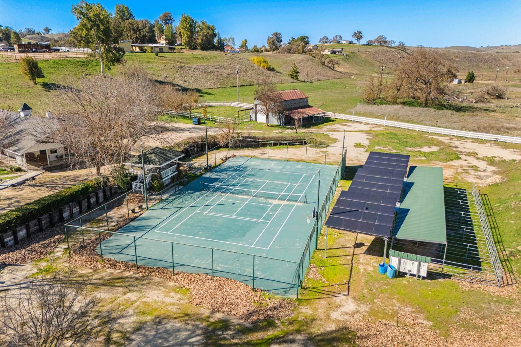 Victorian Manor In Paso Robles Wine Country Pool Hot Tub Firepit Tennis Court Sleeps 28 Luaran gambar